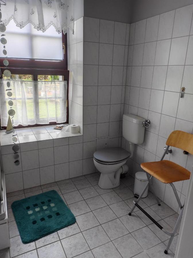 Schoene Gemuetliche Ferienwohnung Am Saaleradweg Grosseutersdorf Exterior foto