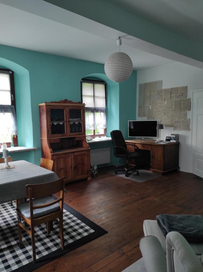 Schoene Gemuetliche Ferienwohnung Am Saaleradweg Grosseutersdorf Exterior foto